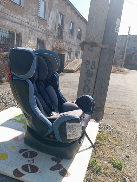 Продам детское автокресло