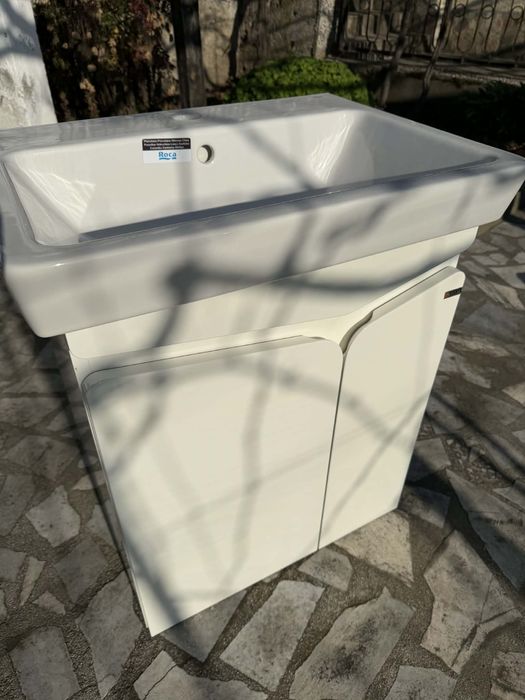 Нов шкаф за баня