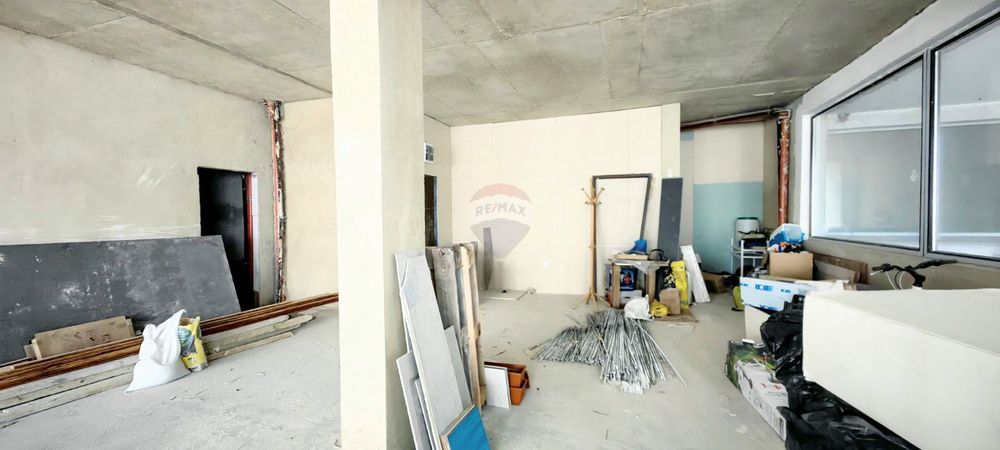 Продава се Заведение в Варна, Бриз - 355 кв.м за 1648 €/кв.м - Снимка #2