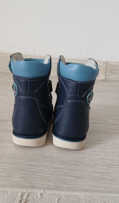 Ортопедические обувь