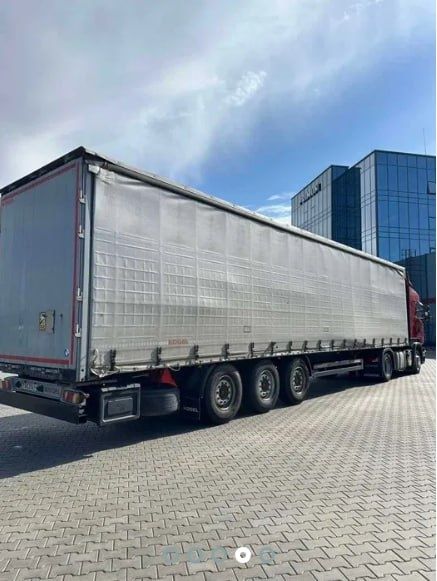 Седельный Тягач Scania R440 в сцепке с п/п тент Kogel