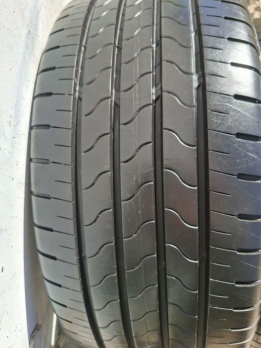 Продам шины 235/45/18 бриджистон