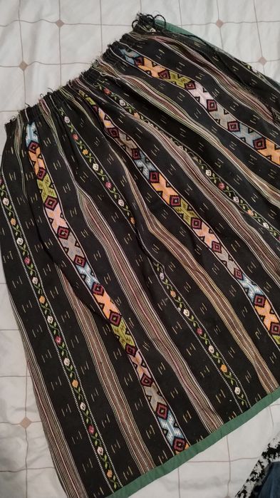 Se vinde valnic costum popular