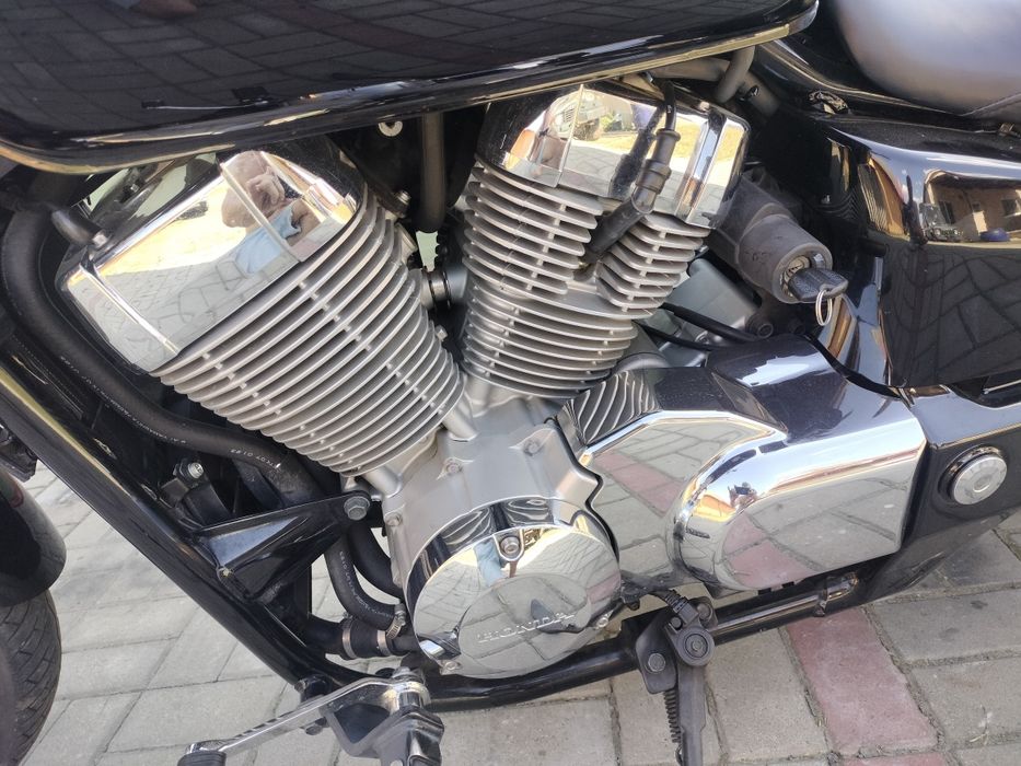 Honda Shadow vt 750