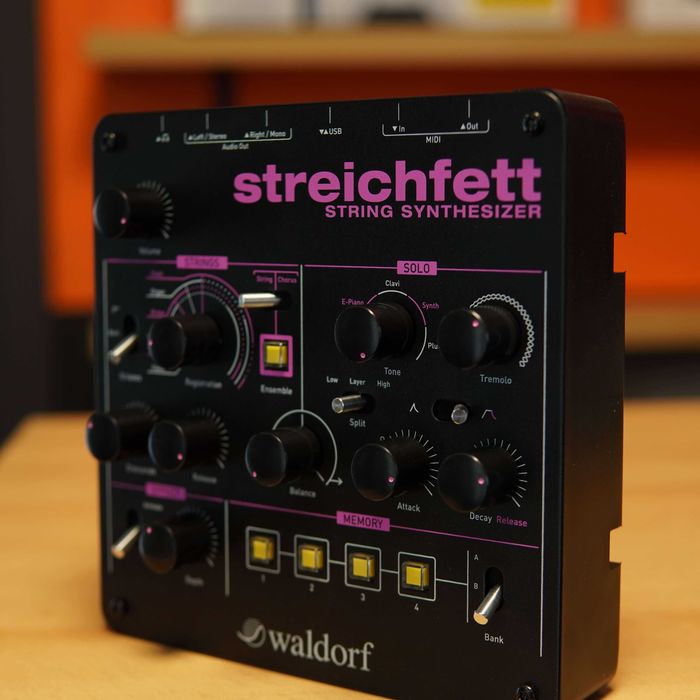 Sintetizator de Corzi și Vocoder Waldorf Streichfett,  12 LUNI GARANTIE