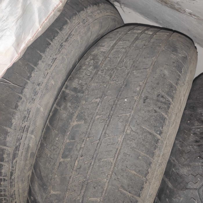 Автомобильные шины 235 65 r17 A/T