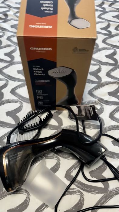 Ютия за вертикално гладене Grundig