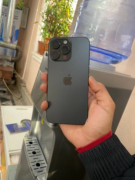 Iphone 15 pro max KH/A region battery 91% 320 cycle