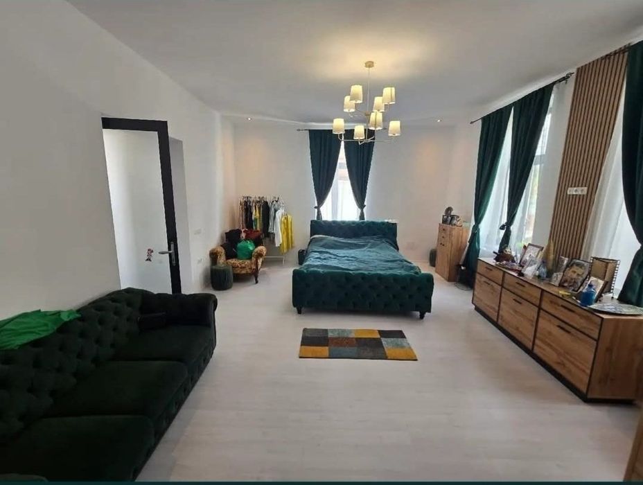 Vând casa central P+M/ IN RATE /1An Sau schimb cu imobil în București