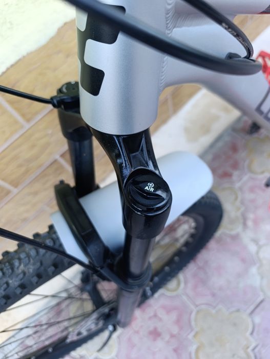 Cube Attention SLX /27,5 цола