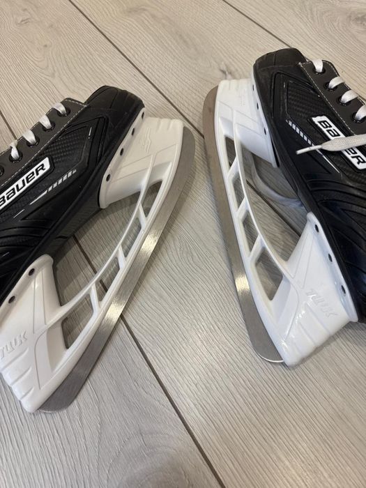 Коньки 45 размер