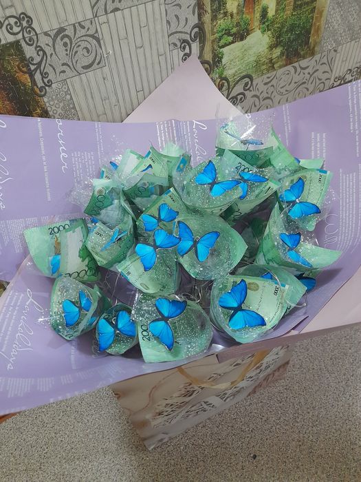 Букет из бабочек 4000тг
