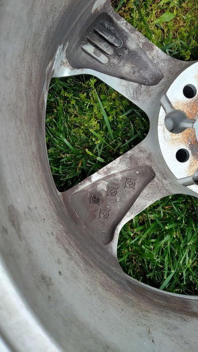 Aлуминиева джанта j7 17" 5x114.3 ET 40