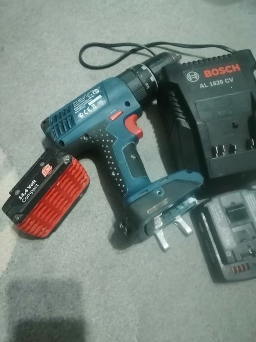 Продавам винтоверт Bosch  14,4v