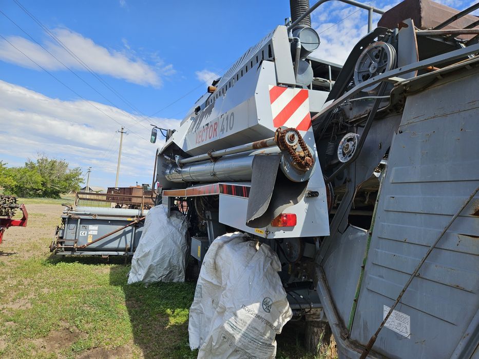 Комбаин Вектор 410