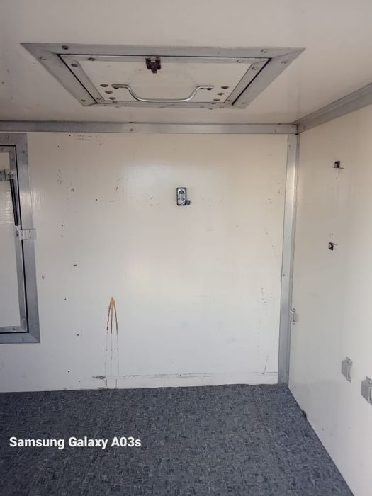 Продам будку на прицеп