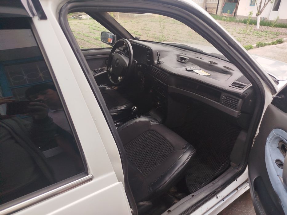 Продаётся автомашина nexia сонс