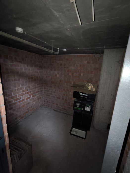 Продам Кладовую