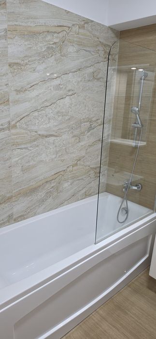 Închiriez apartament cu 2 camere , Complex Central Address Năsăud