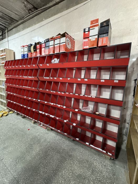 Мебель с магазина,полки,шкафы и тд