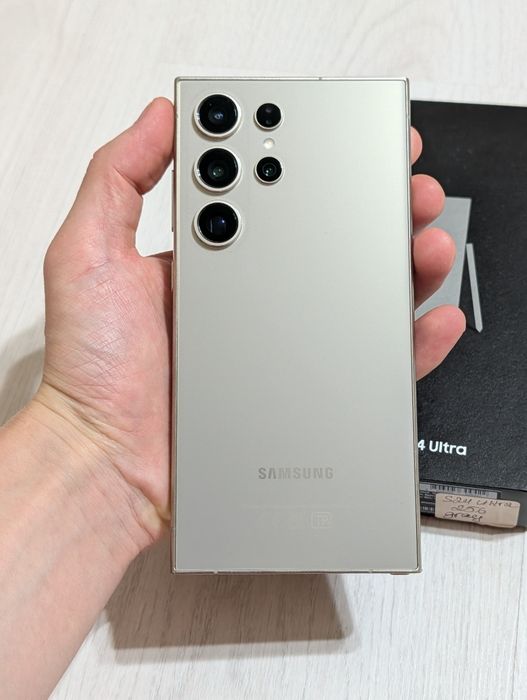 Samsung S24 Ultra 256 gb Ram 12 5G EAC
