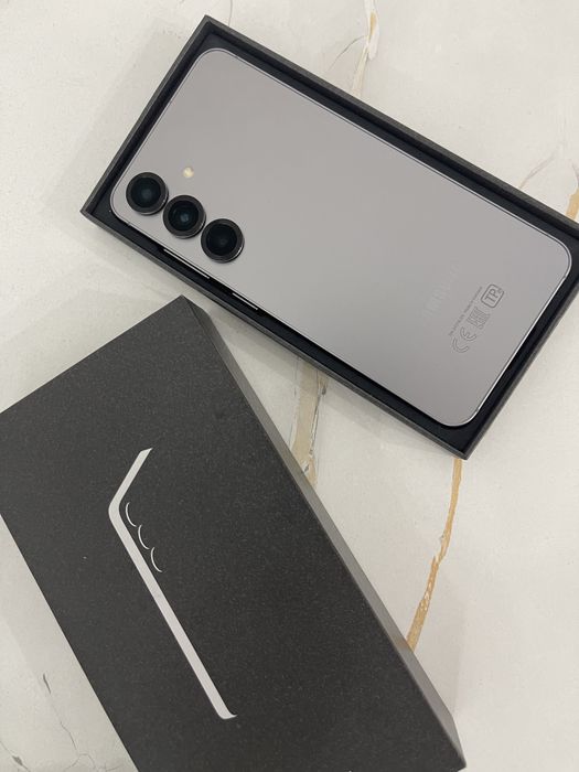 Самсунг S25 128