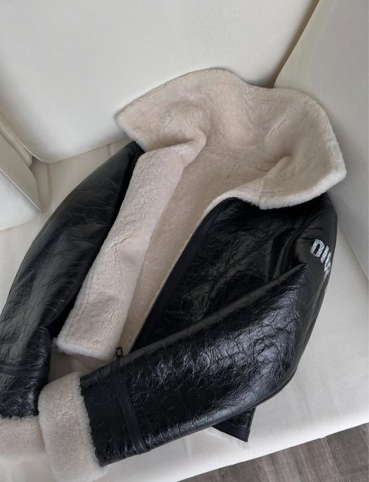 Яке Christian Dior