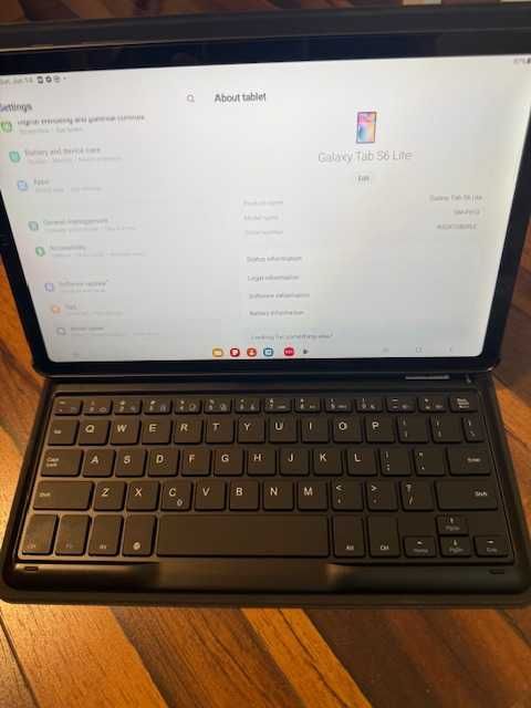 Samsung Galaxy Tab S6 Lite + tastatura Targus bluetooth si creion samsung