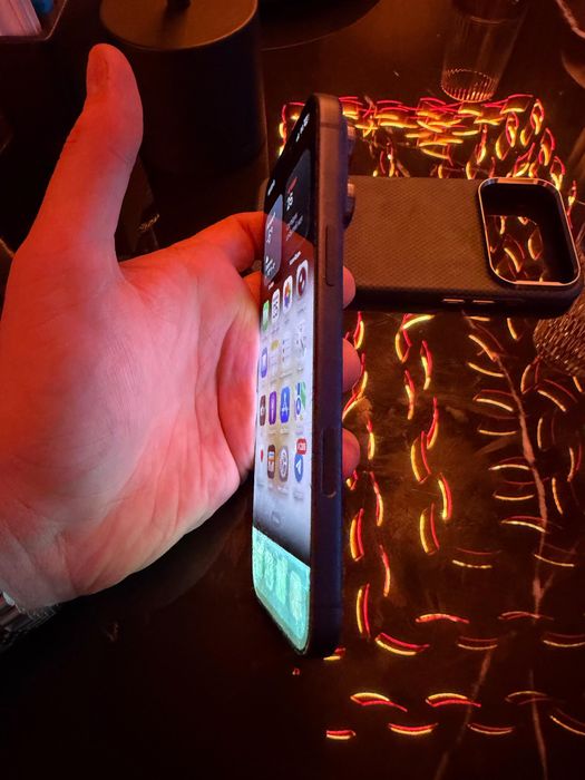 Iphone 17 pro max 256 e-sim