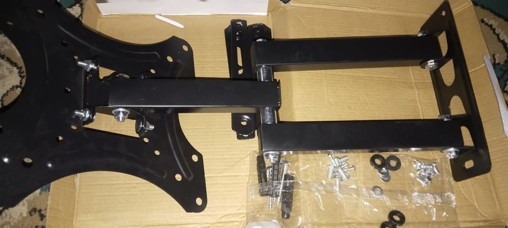 Кронштейн для телевизора и антени для телевизора