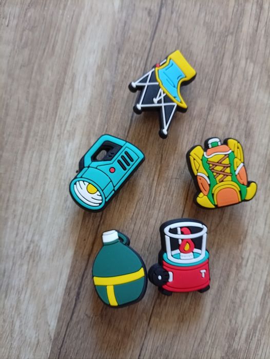 Crocs Крокс значки аксесоари различни видове