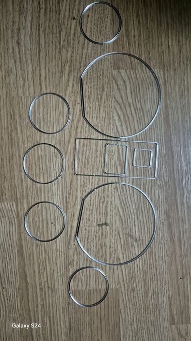 Кольца на приборную панель