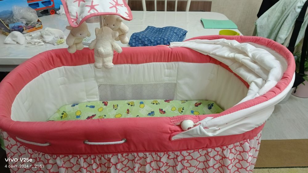 Продам кроватку люльку