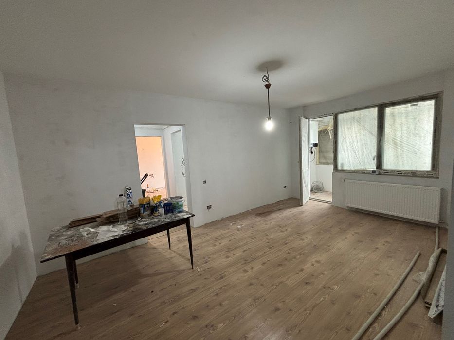 Apartament 3 camere Bld Independentei