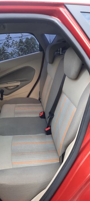 Vând Ford Fiesta 1,4 tdci