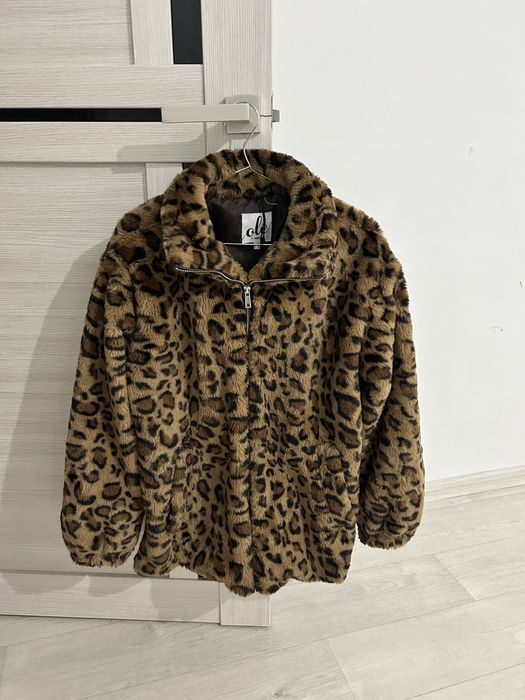 Продам три куртки весна-осень