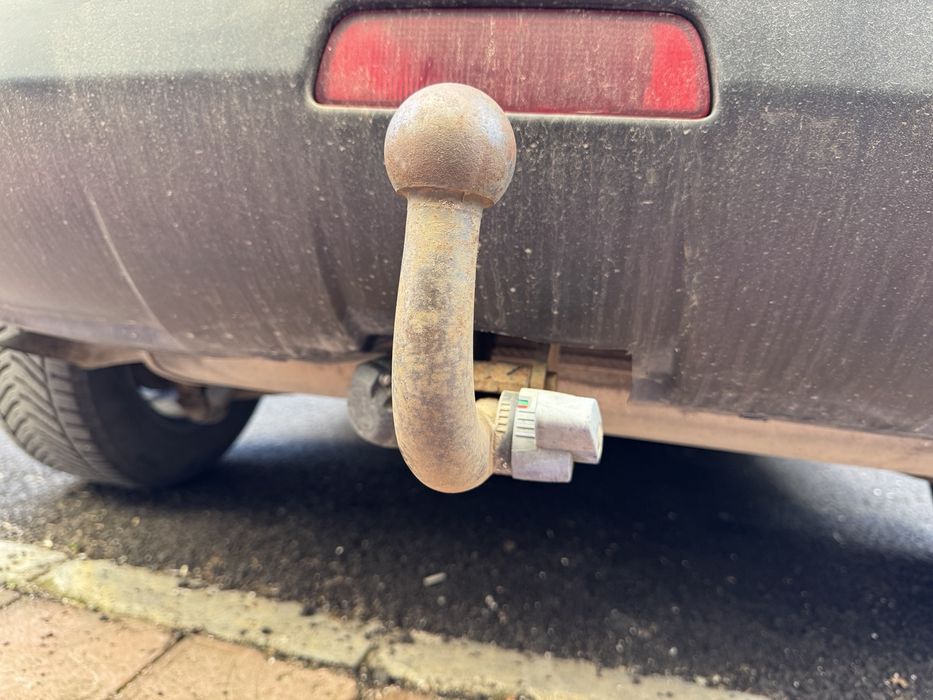 Продавам авточасти