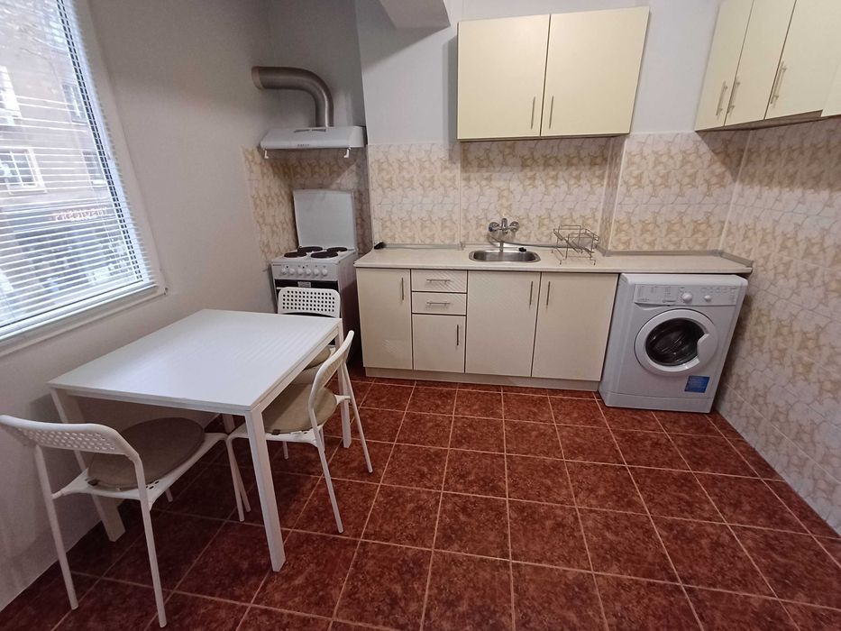 Продава се Двустаен апартамент в Бургас, Център - 56 кв.м за 2040 €/кв.м - Снимка #13