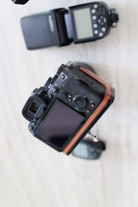 Vand sony a7rv si sony a7iv plus blitz