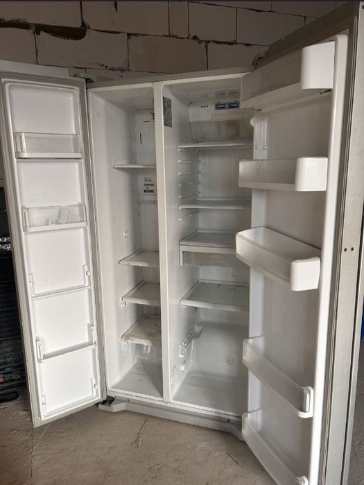 Холодильник сатылады