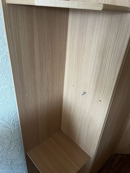 Продам большой шкаф