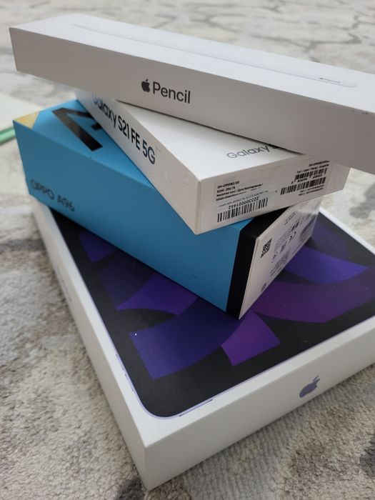 Коробки из под тлф и планшета