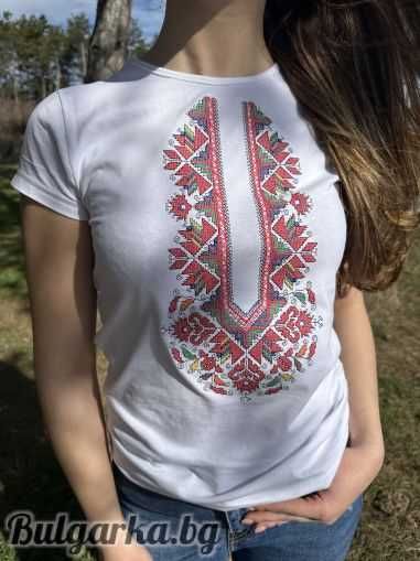 Бродирани  тениски с шевици