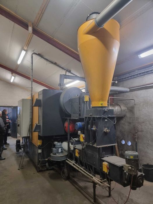 Centrale pe baloti de paie Passat