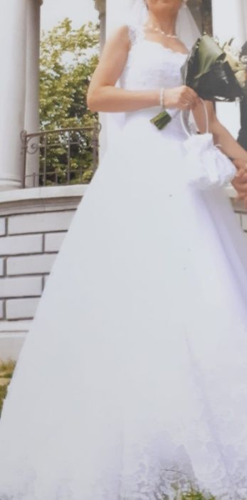 Vînd rochie mireasă