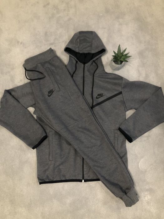 Екип Nike Tech Fleece размер S- L- XL