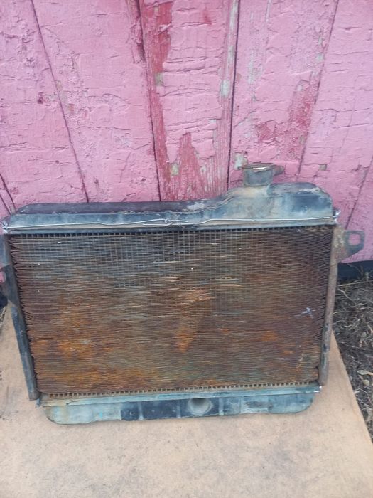 Продам радиатор на жигули