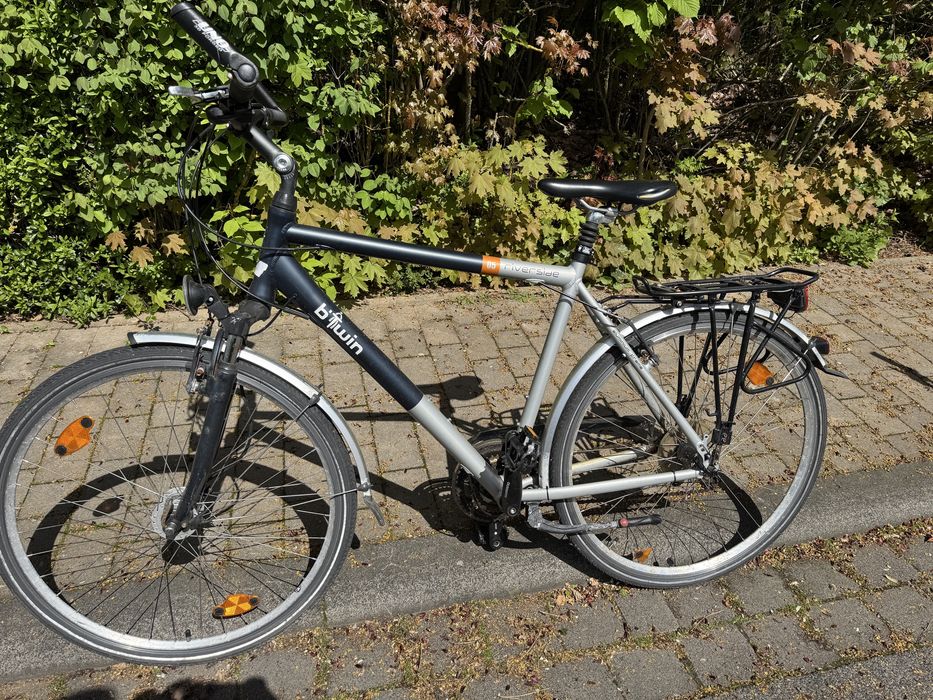 Bicicleta ff solida roti 28 b Twin riversiqe 05