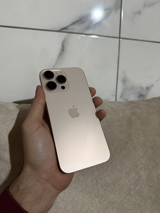 iPhone 16 PRO MAX Desert Titanium 98% bateria