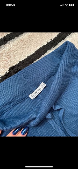 Pantaloni lejeri Stradivarius